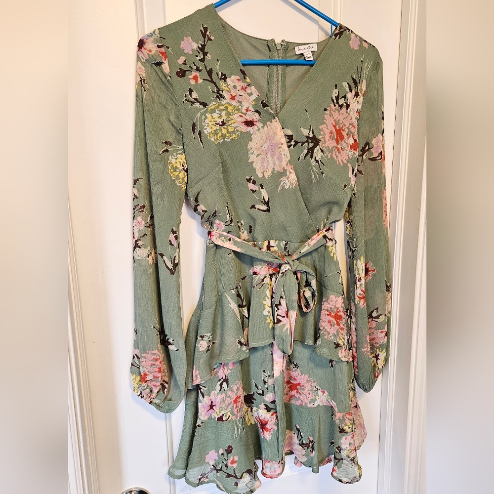 Francescas Floral Green Wrap Dress Sz MEDIUM